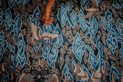 Mengenal Mega Mendung, Motif Batik Cirebon yang Kaya Makna.